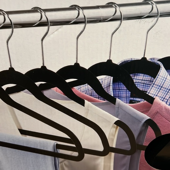 50 Pack Non-Slip Velvet Hangers - Picture 8 of 9